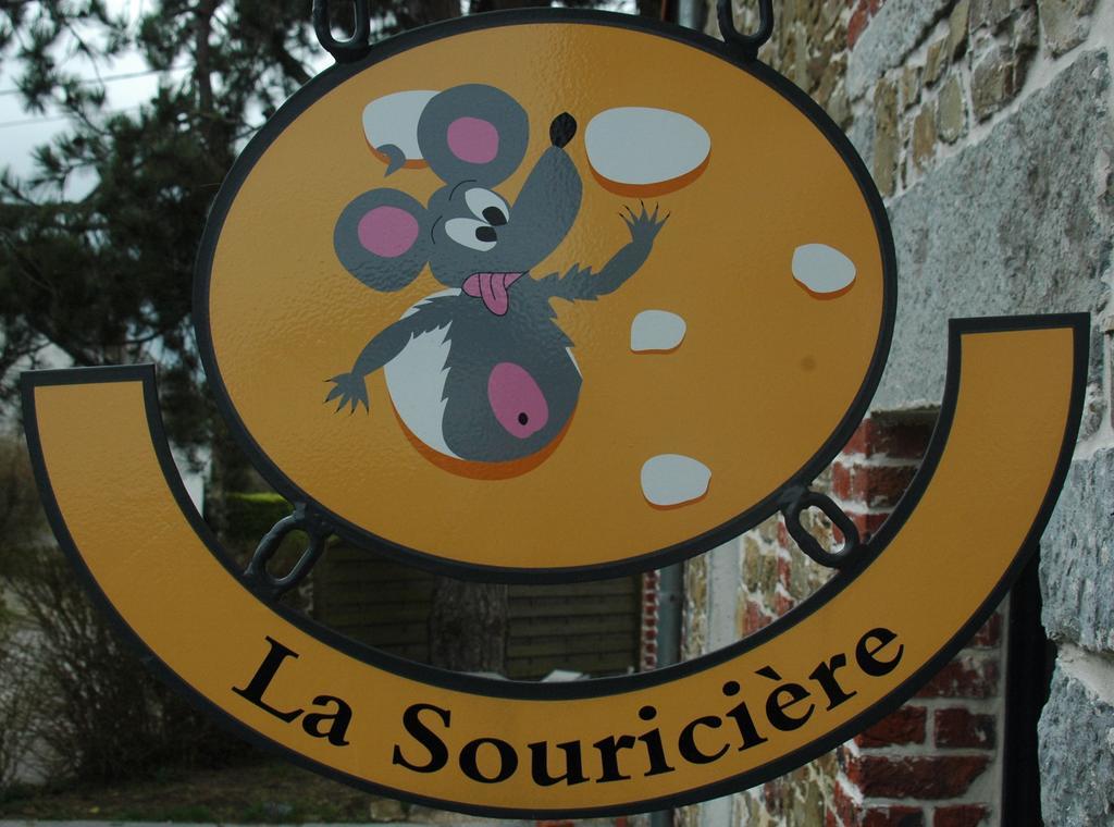 La Souriciere Villa Silenrieux Eksteriør bilde
